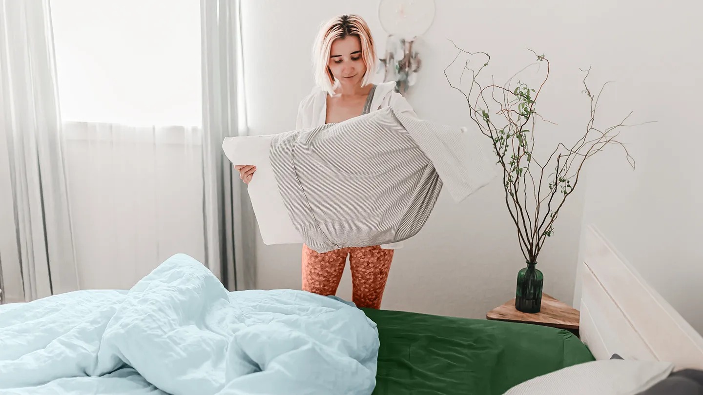 how-often-should-you-wash-bedding-1440x810