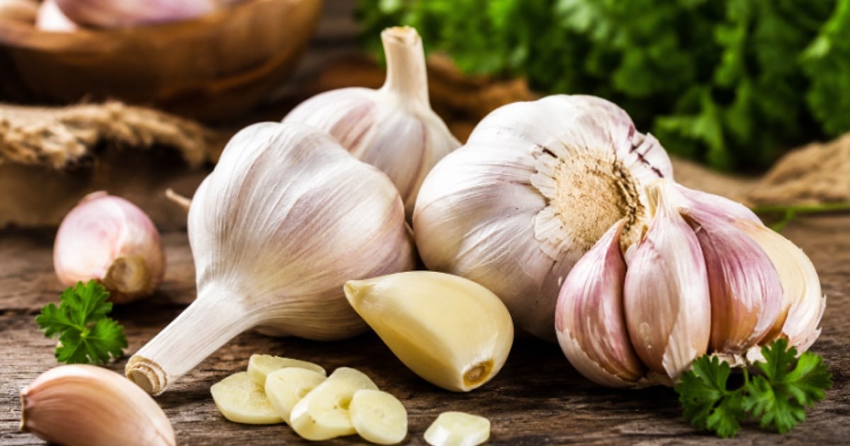 food-garlic-og